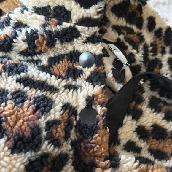 J. CREW | VINTAGE FLEECE Leopard Snap-Collar Sherpa Fleece Pullover | XS - Picture 5 of 8